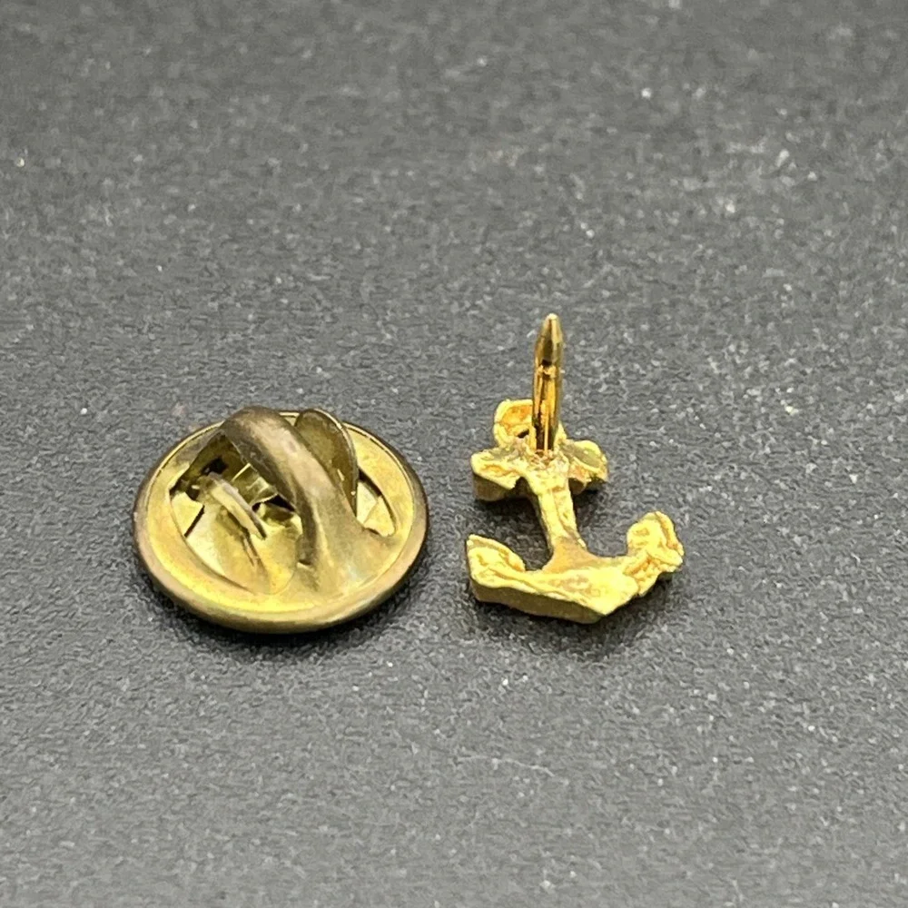 Anchor Nautical‎ Boat Ship Ocean Water Gold Tone Lapel Hat Pin